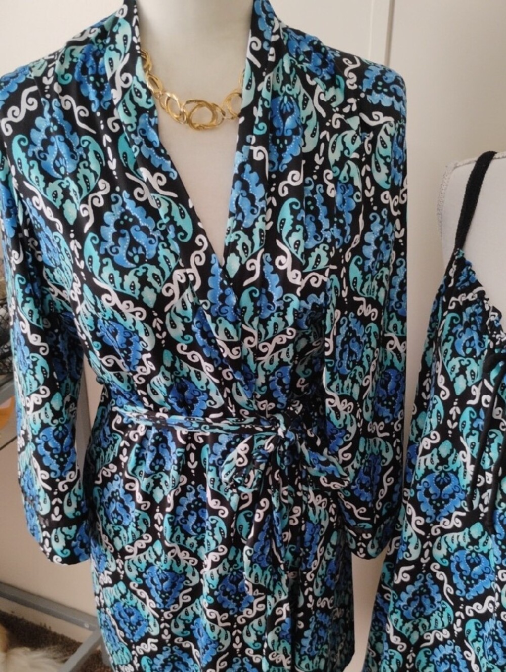 Linea Donatella Nightgown And Robe - Picture 2 of 8
